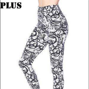 PLUS Black Lucid Painting Brushed Printed Leggings